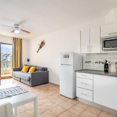 Matthew's Flat Los Cristianos by LoveTenerife Exterior foto