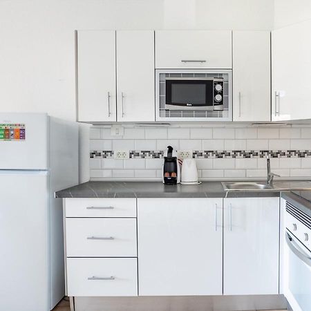 Matthew's Flat Los Cristianos by LoveTenerife Exterior foto