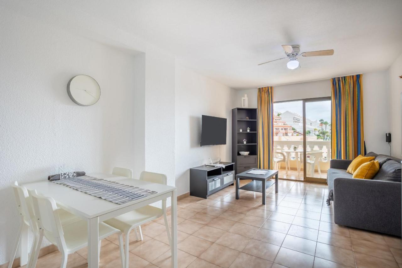 Matthew's Flat Los Cristianos by LoveTenerife Exterior foto